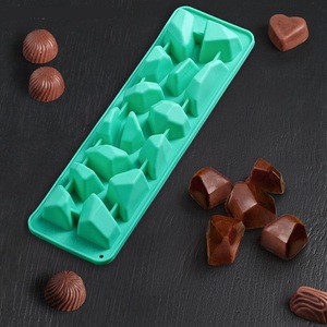 Форма для льда и шоколада «Для напитков», 23,5x7 см, 15 ячеек, цвет МИКС